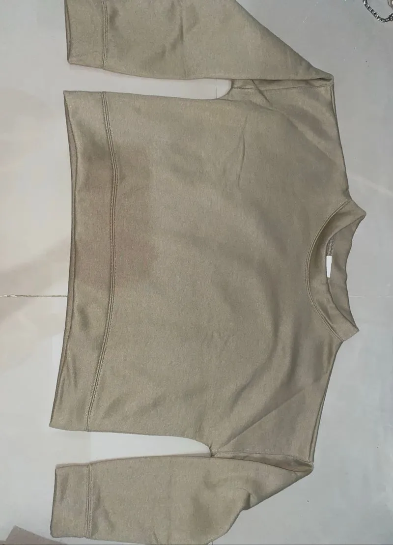 Crop top sweater photo 1