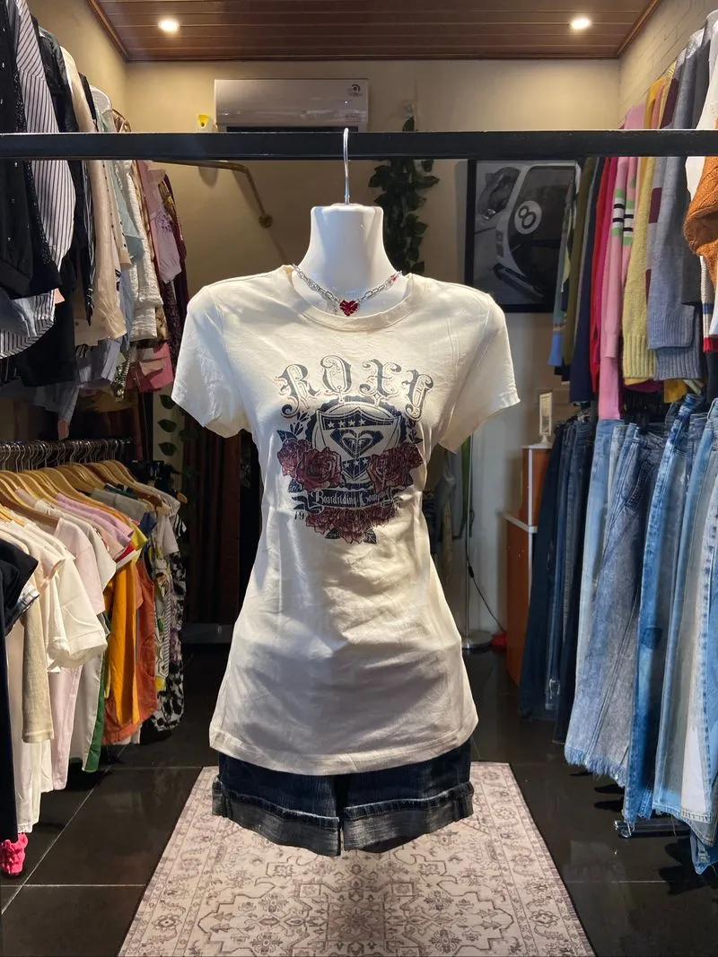 Roxy 2000s fitted tees photo 1