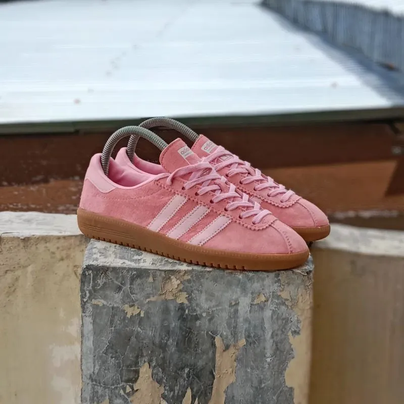 Adidas Streetwear Casual Sneakers Wanita pink photo 1