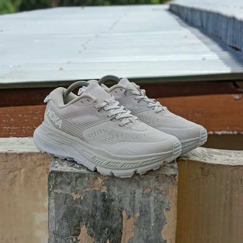 HOKA Streetwear Sportswear Sneakers Wanita cream photo 1