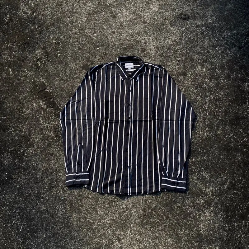 Kemeja Pull & Bear photo 1