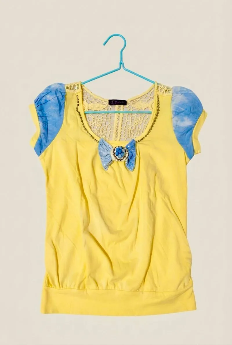 L&Y Laiya Yellow & Blue Bow Accent Top photo 1