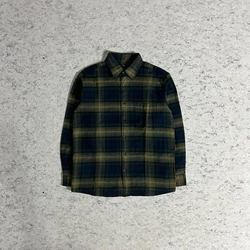 Uniqlo Veterano Flannel Shirt photo 1