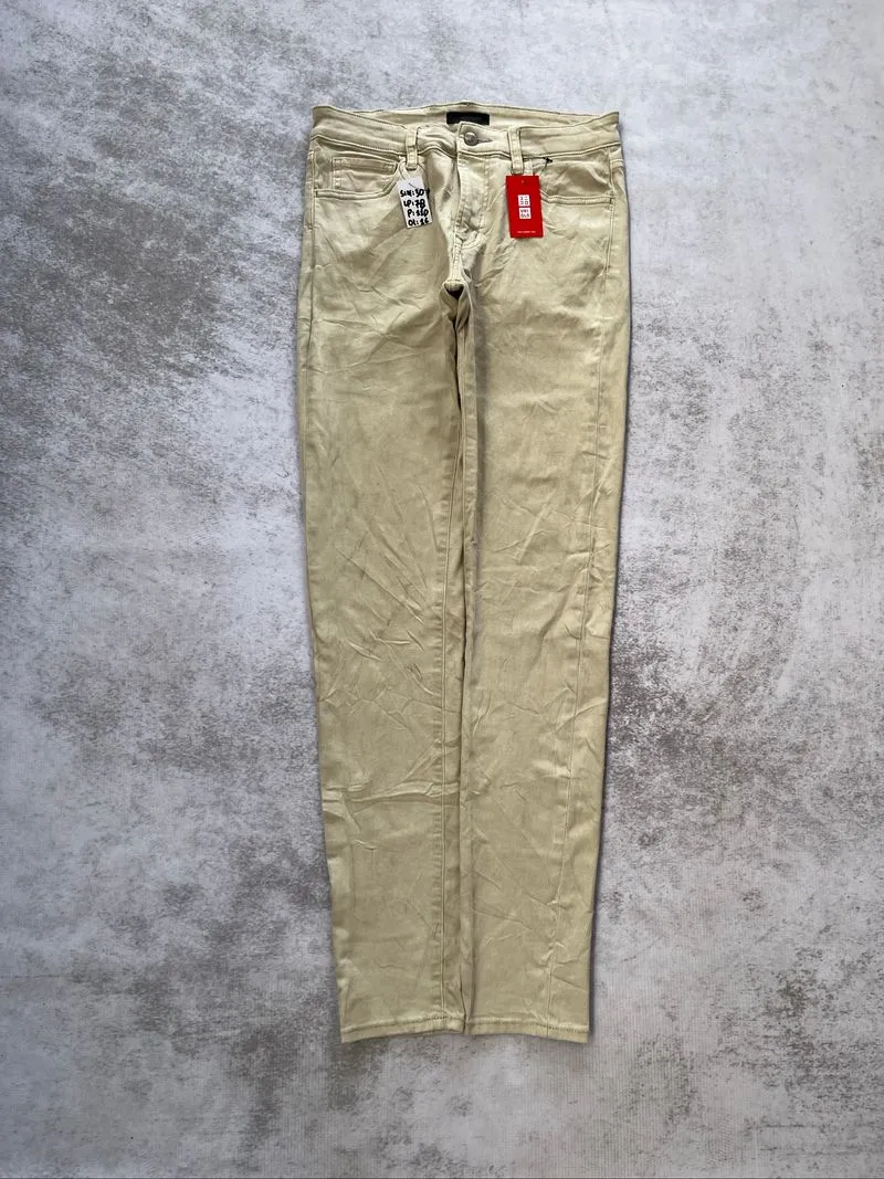 UNIQLO JEANS SECOND MURAH photo 1