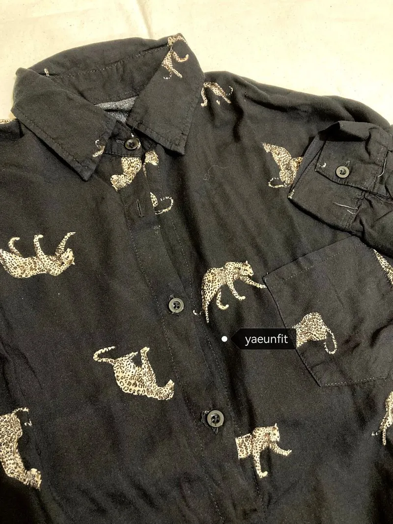 BLOUSE LEOPARD MOTIF - BLACK photo 1