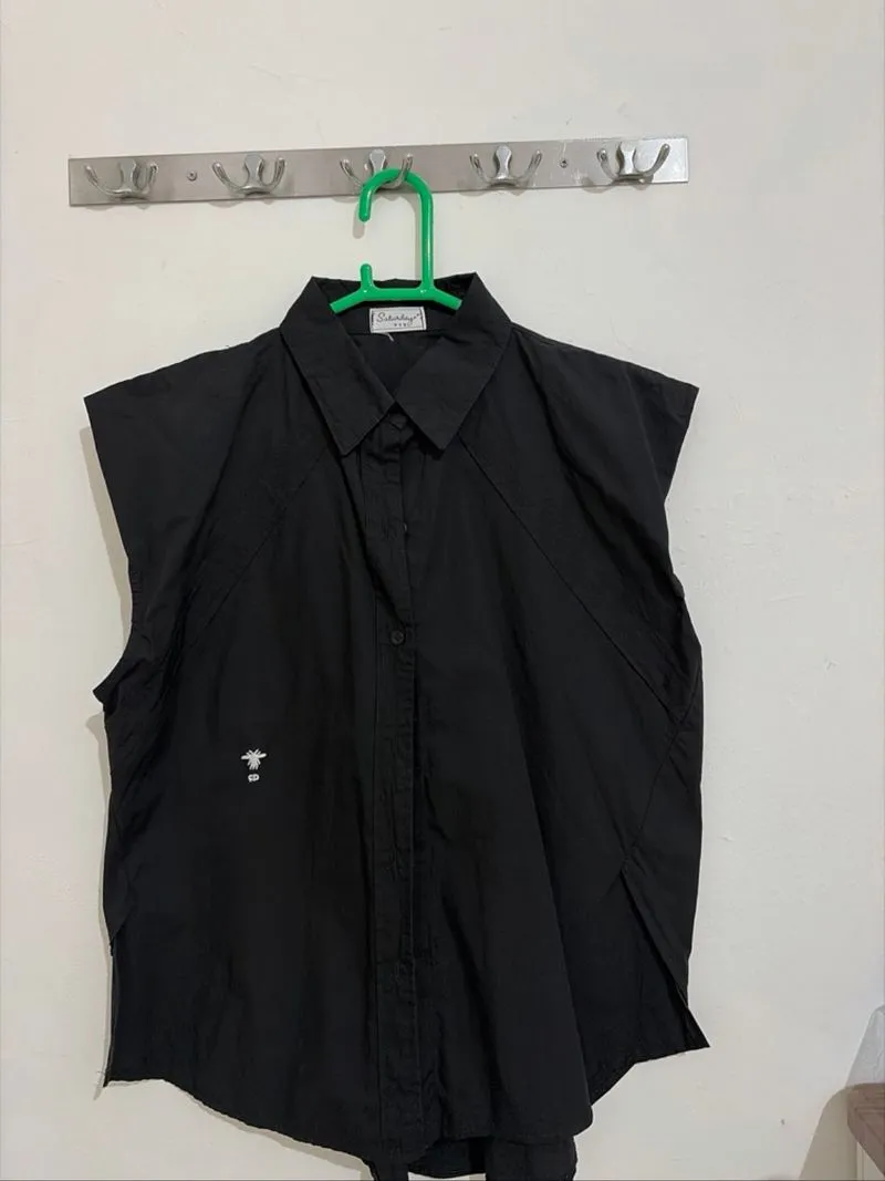Saturday Black Shirt Oversized Woman photo 1
