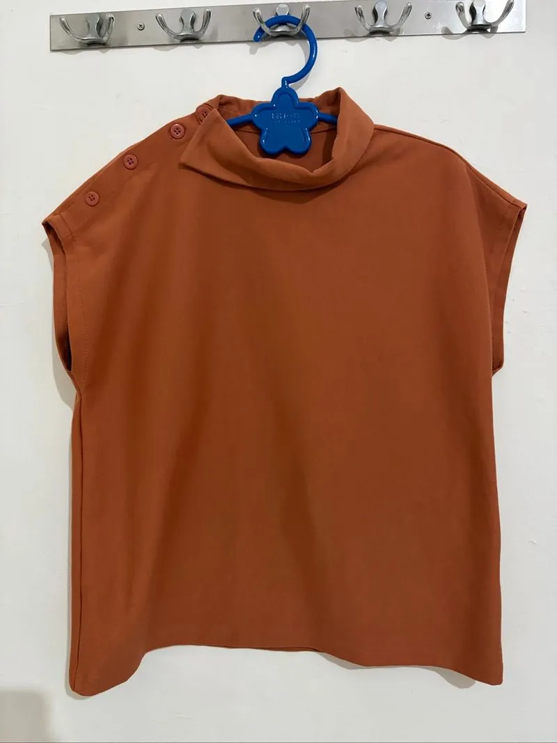 The Executive Orange Top size S photo 1