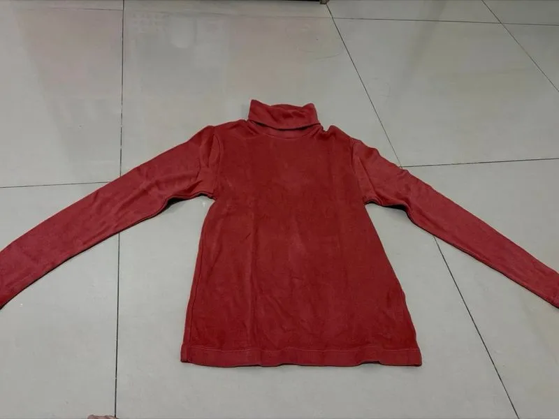 Uniqlo Pink Turtle Neck sz S photo 1