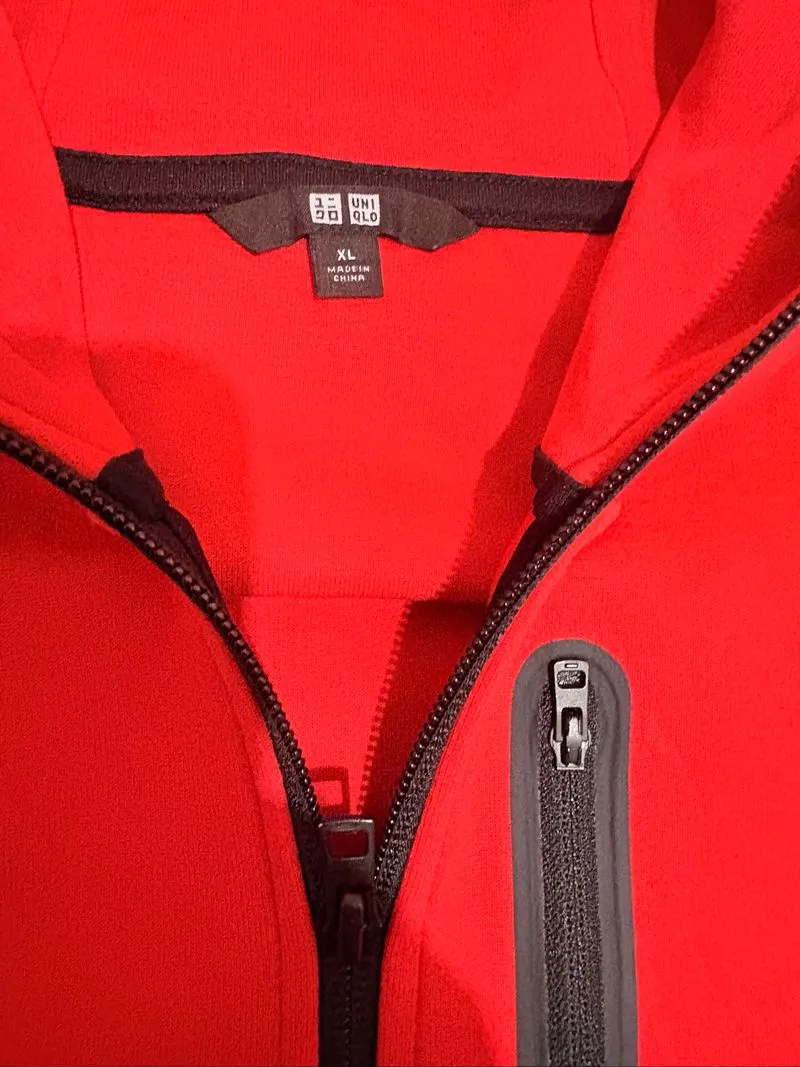 Uniqlo Dry stretch sweatshirt hoodie (long sleeves) photo 1