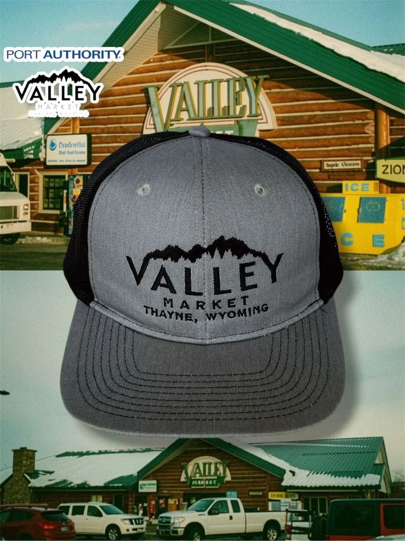 topi trucker hat vintage Valley Market Thayne, Wyoming. tag  photo 1