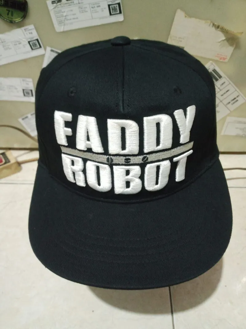 Topi Snapback big logo Faddy robot second photo 1