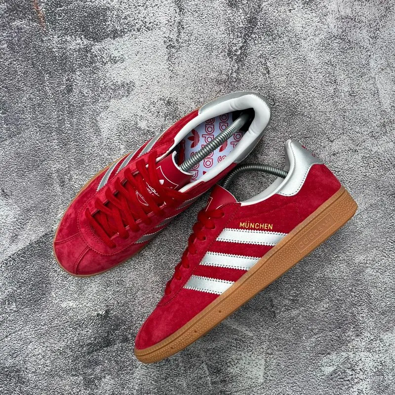 Adidas Casual Casual shoe Pria red Preloved - Main Image