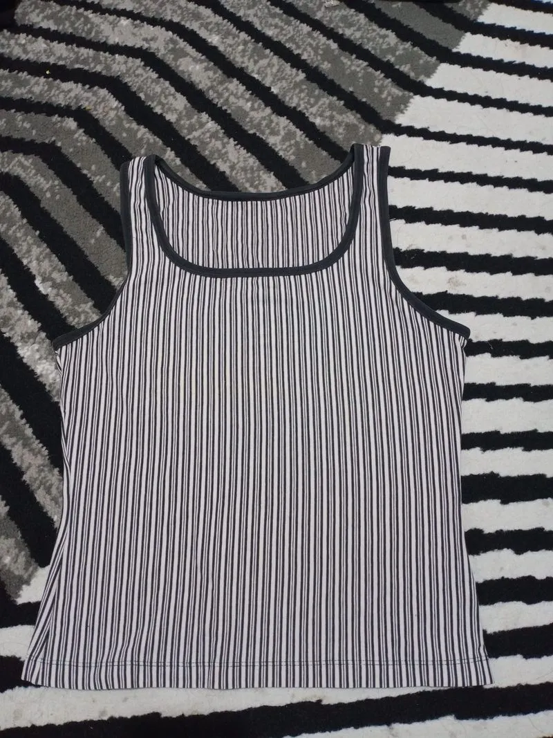Tanktop  photo 1