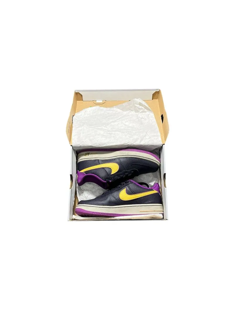 Nike Air Force 1 Low photo 1