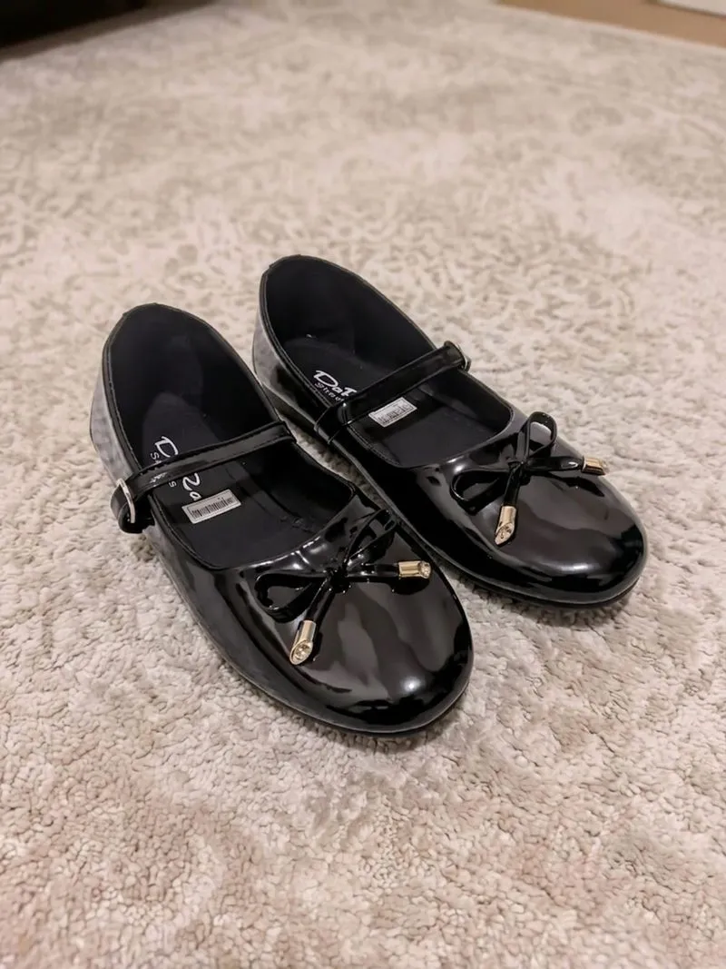 Flatshoes Hitam Pita photo 1