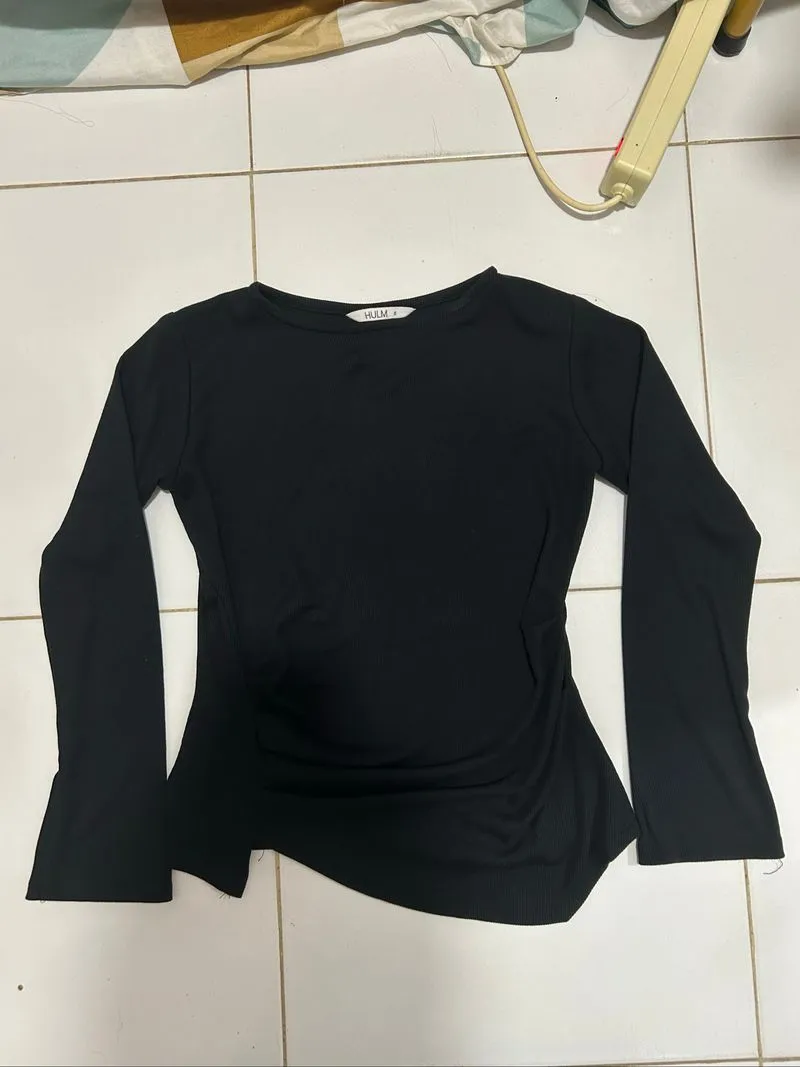 longsleeve knit photo 1