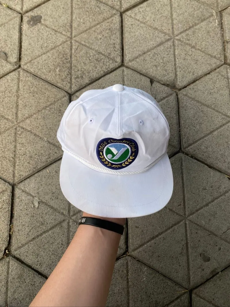 Vintage White Cap photo 1
