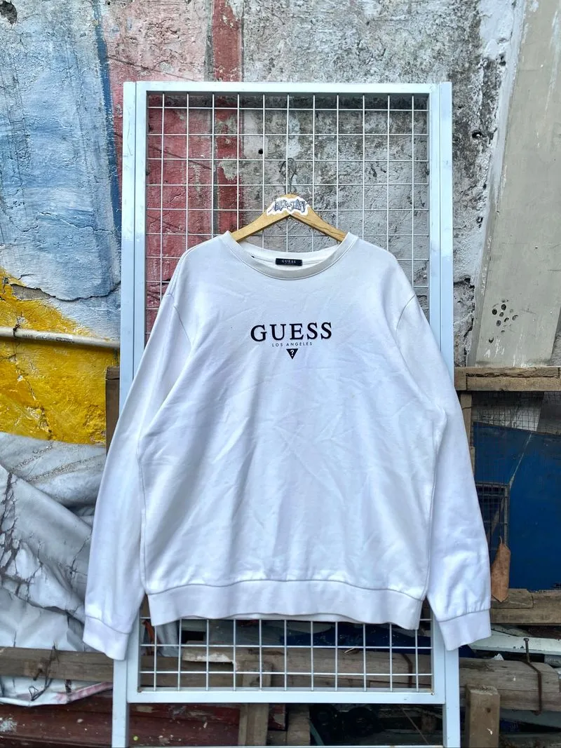 Guess Mid Logo photo 1