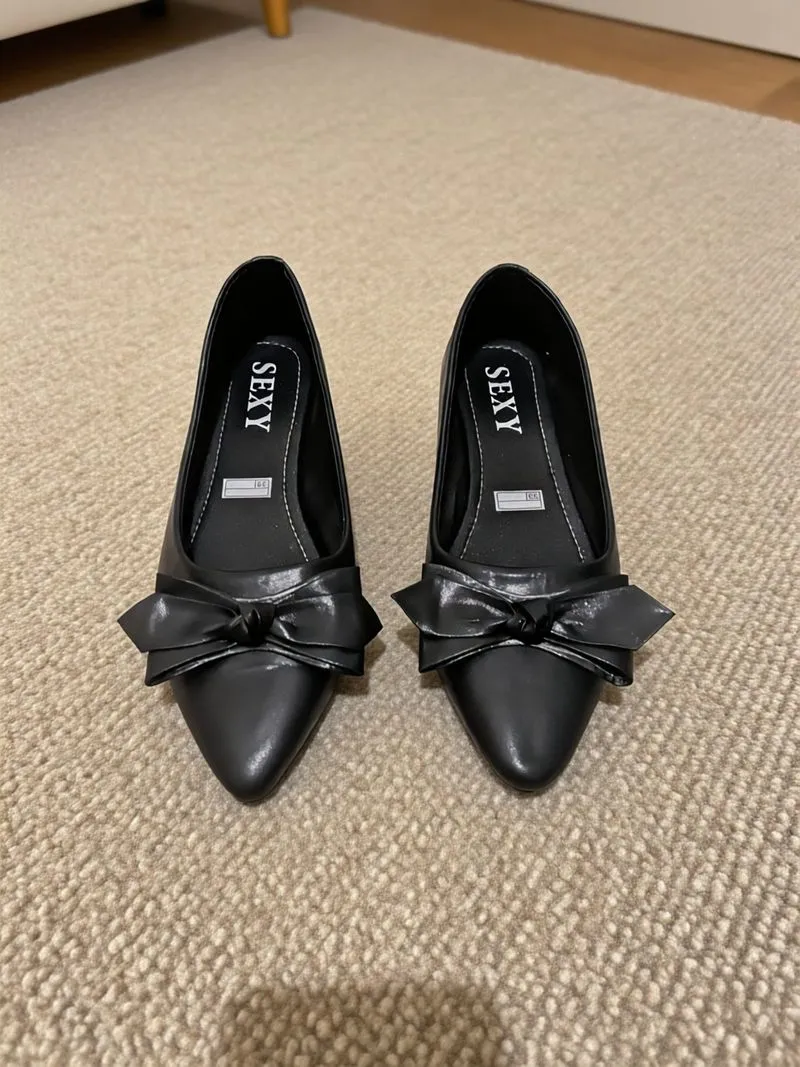 Flatshoes Hitam Pita photo 1