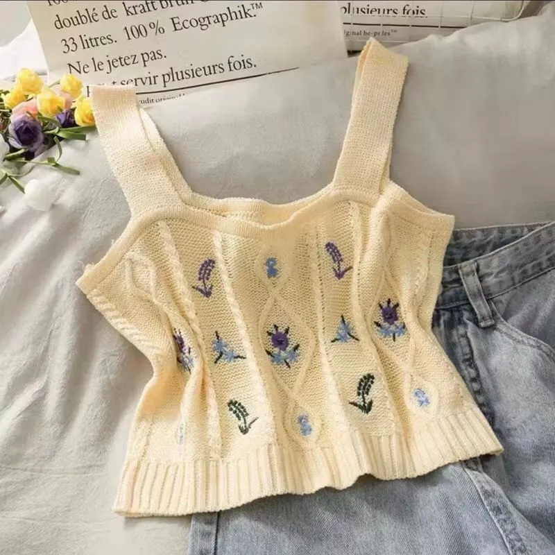 flora knit tank photo 1