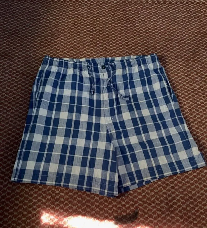 PLAID SHORT photo 1