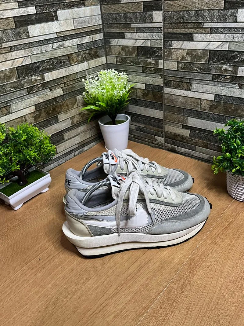 Nike Vintage Casual Dress shoe Pria white gray photo 1