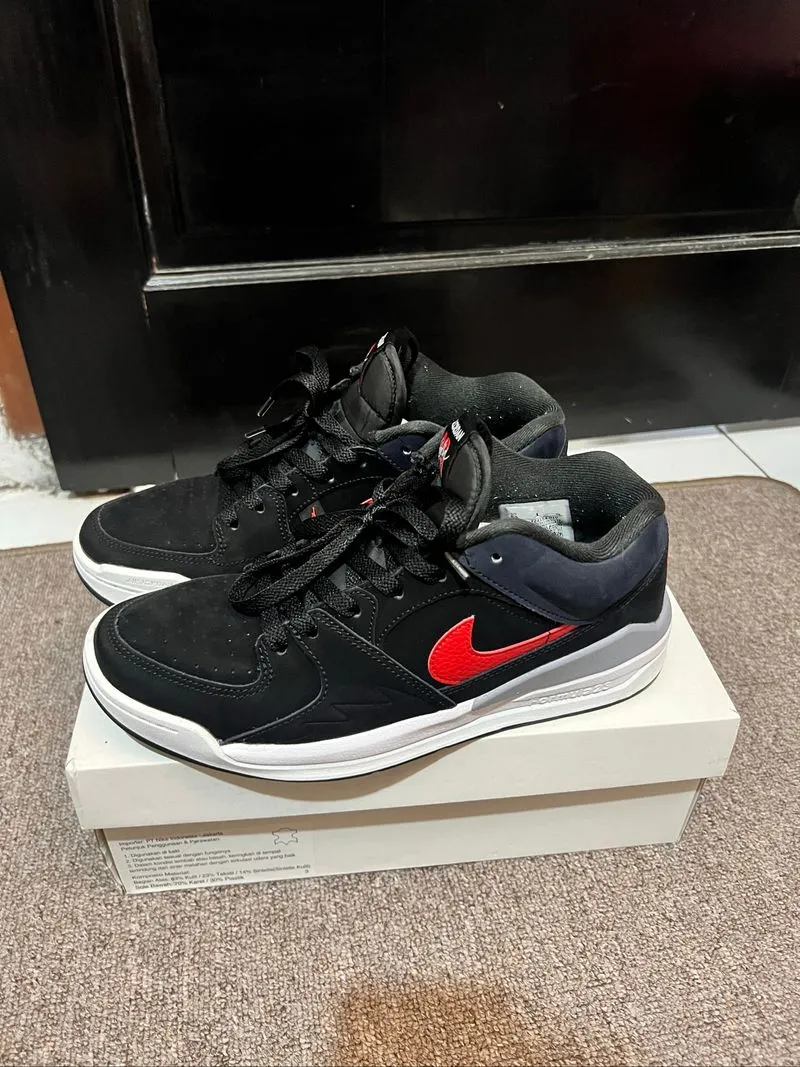 Jordan Stadium 90 photo 1