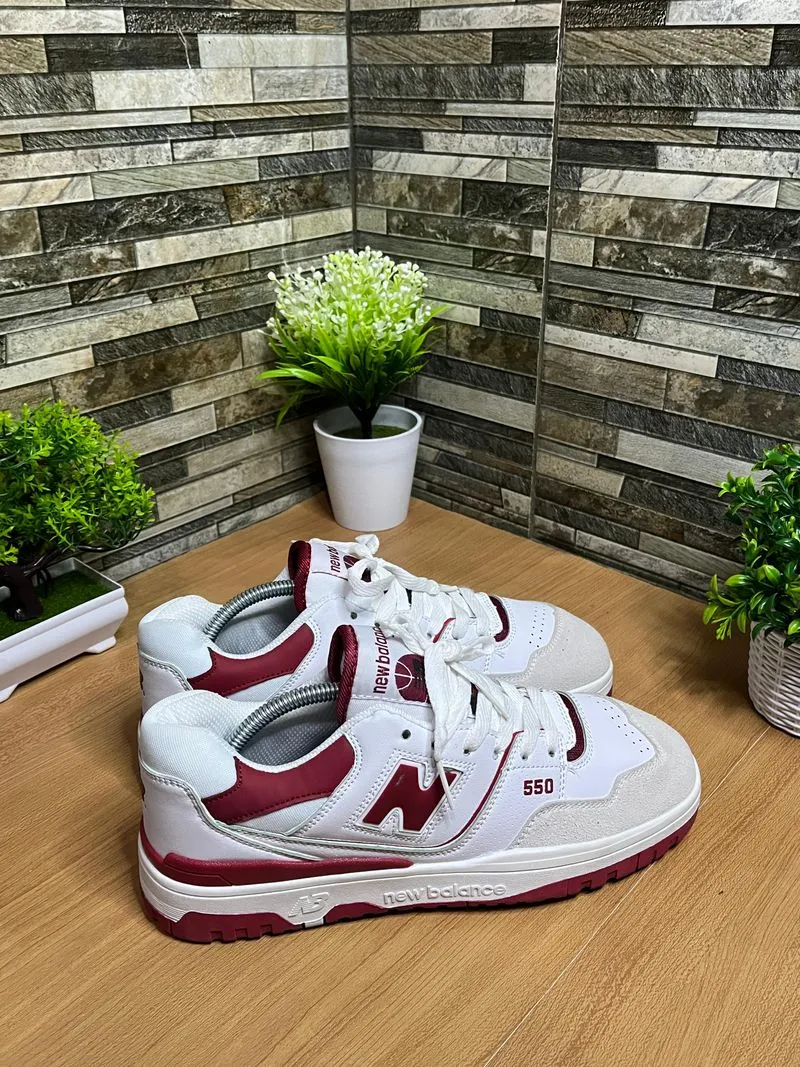 New Balance Vintage Casual Dress shoe Pria burgundy white photo 1