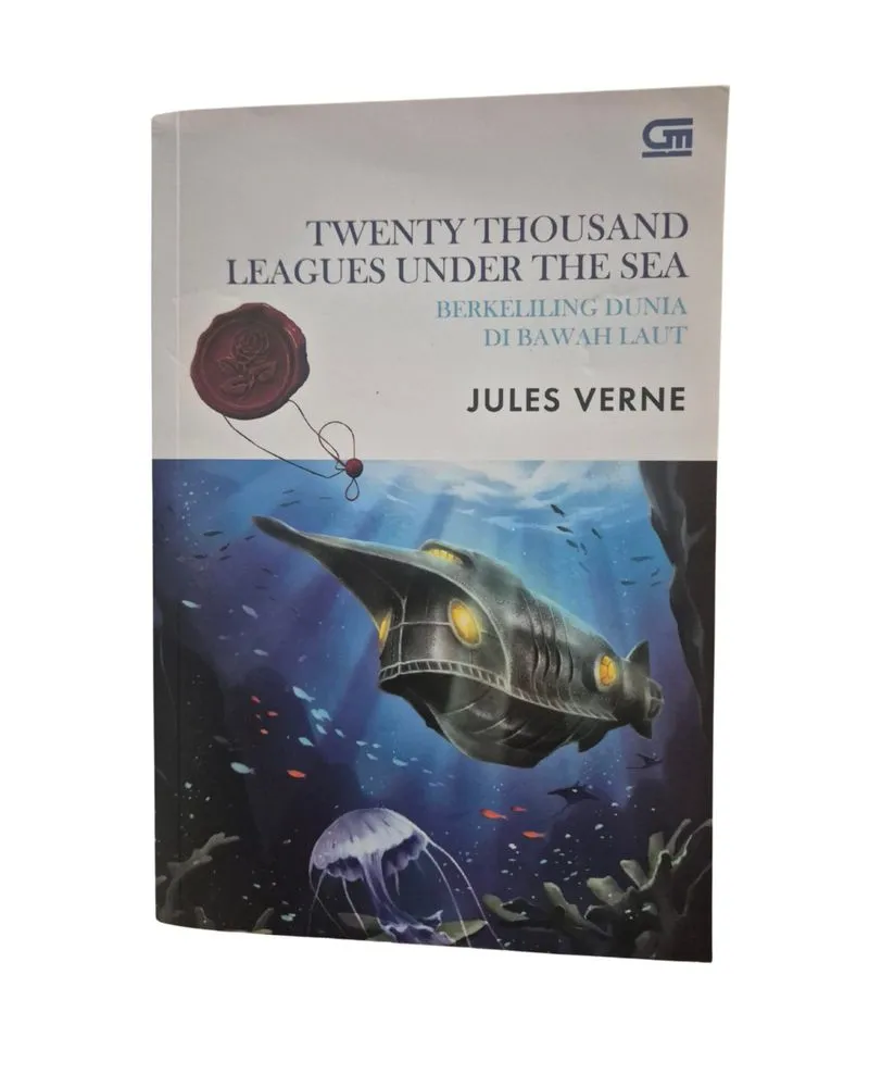 TWENTY THOUSAND LEAGUES UNDER THE SEA
 photo 1