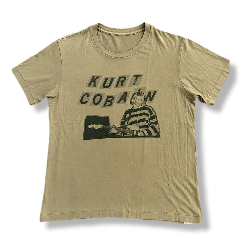 KURT COBAIN BY UNIQLO T-SHIRT | KAOS | NM18 photo 1