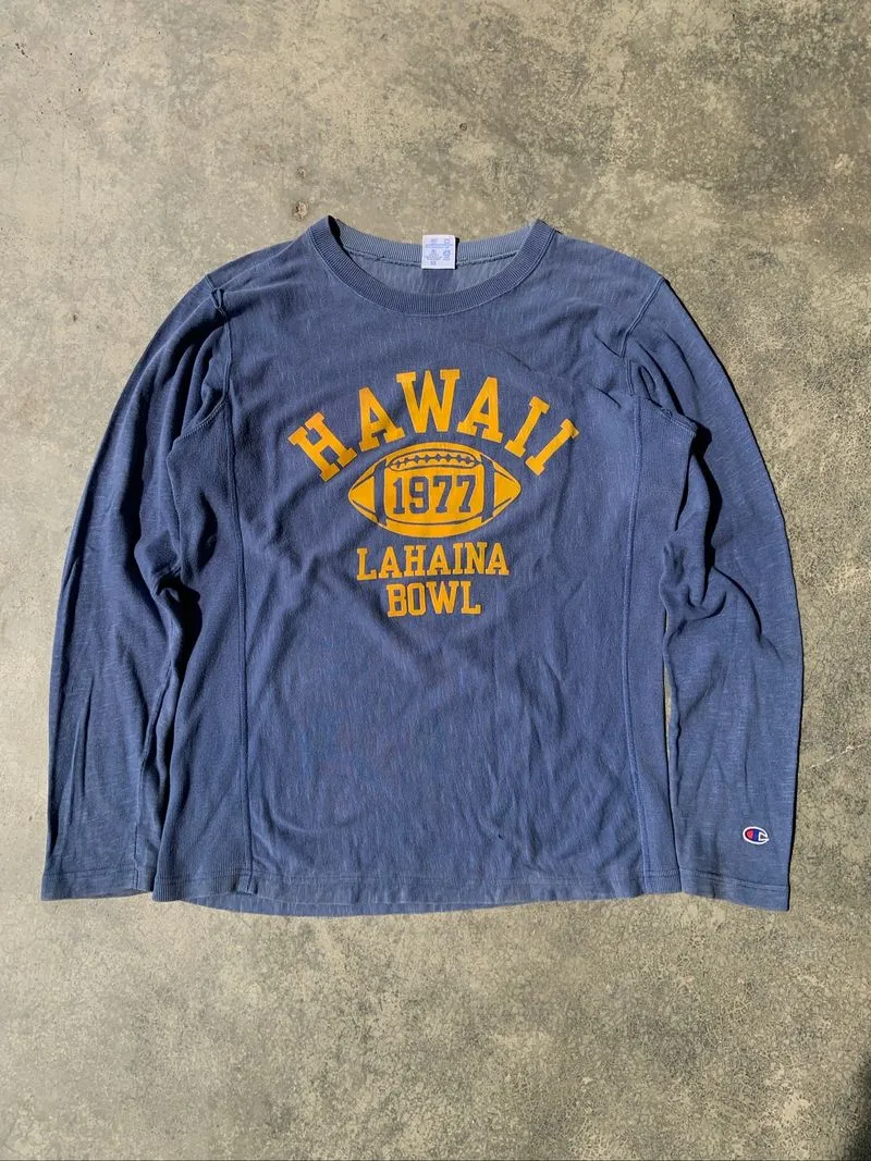 Vintage 90’s Champion Hawaii Lahaina Bowl LongSleeve Tshirt  photo 1