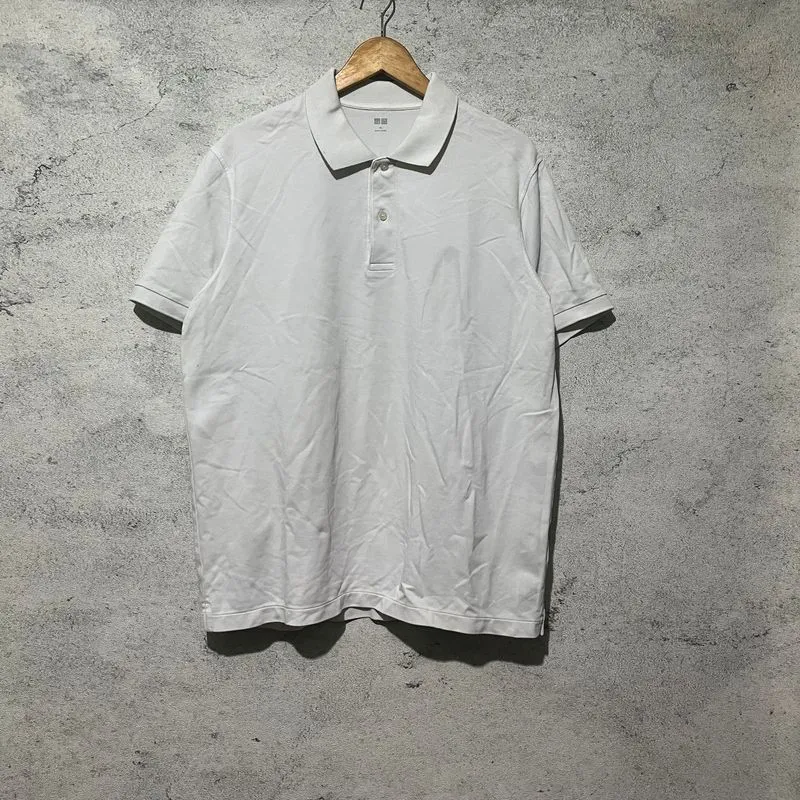 Uniqlo polo shirt photo 1