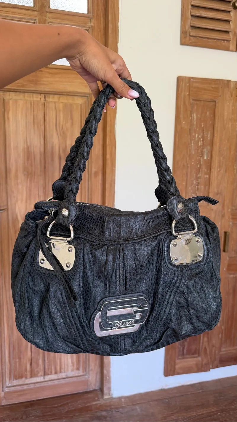 Guess hobo tote  photo 1