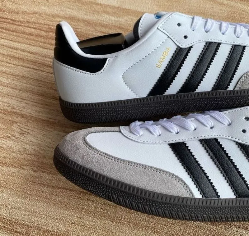 Adidas Avant Garde Casual Sneakers Pria white photo 1