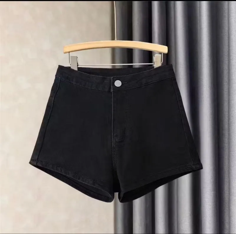 Jeans hot pants photo 1