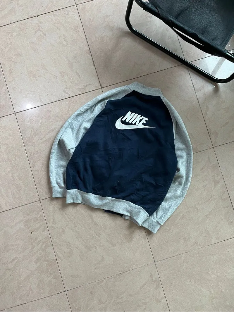 FORE SALE VARSITY JACKET NIKE photo 1