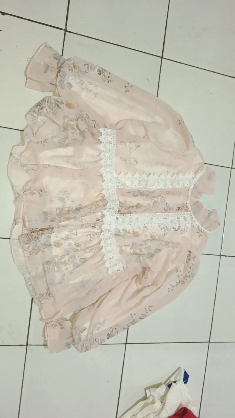 Top pink soft ruffle  photo 1