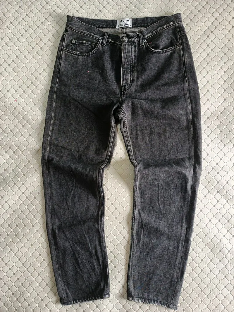 Acne Studios photo 1