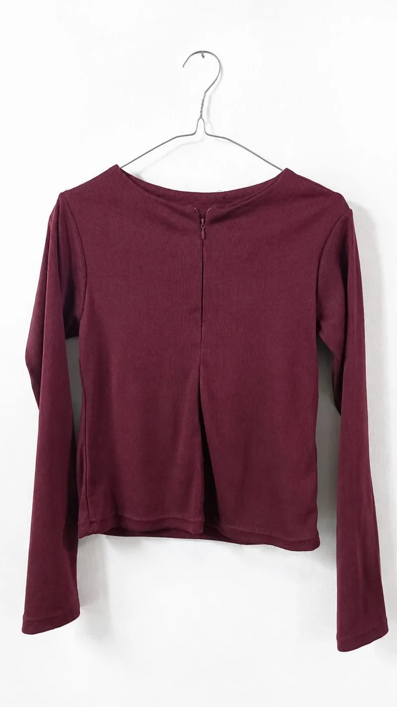 Long sleeve maroon photo 1