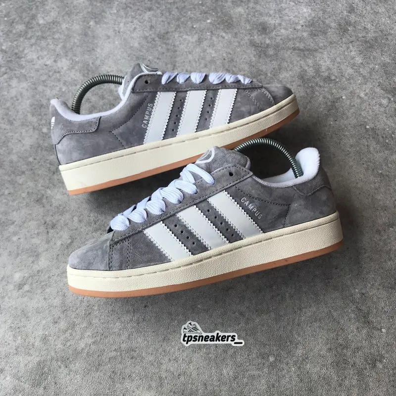 Adidas Casual Sneakers Pria white gray photo 1