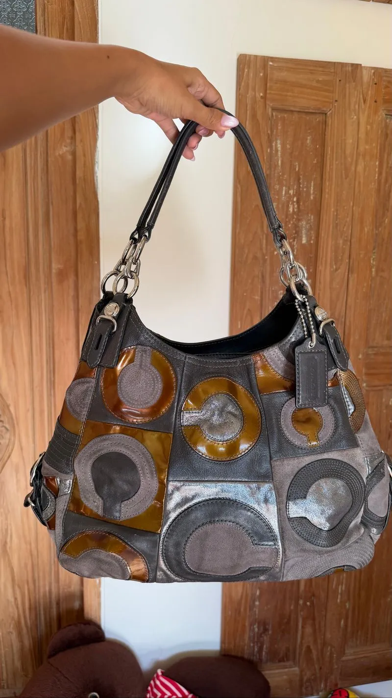Coach Madison maggie shoulder bag   photo 1