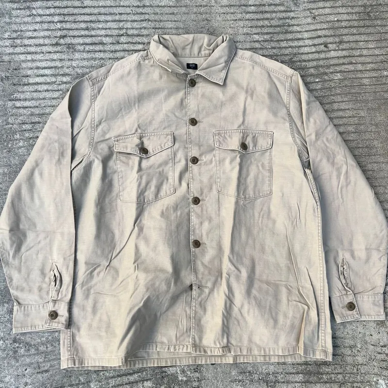 Uniqlo Casual Casual shirt Pria cream photo 1