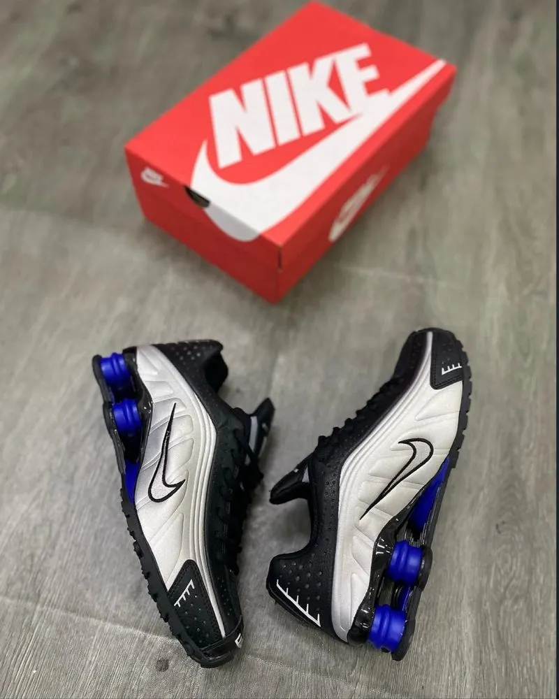 [Termurah] Sneakers - Nike Shox R4 Black Metalic Silver Blue photo 1