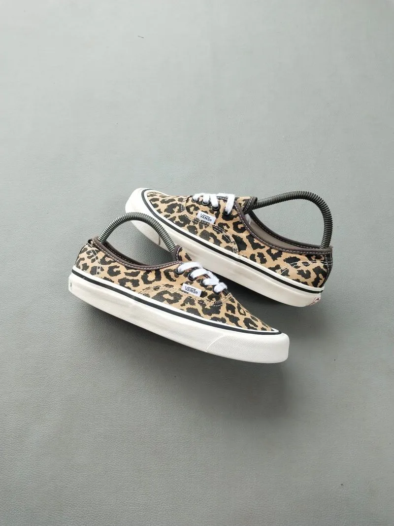 vans autentik leopard photo 1