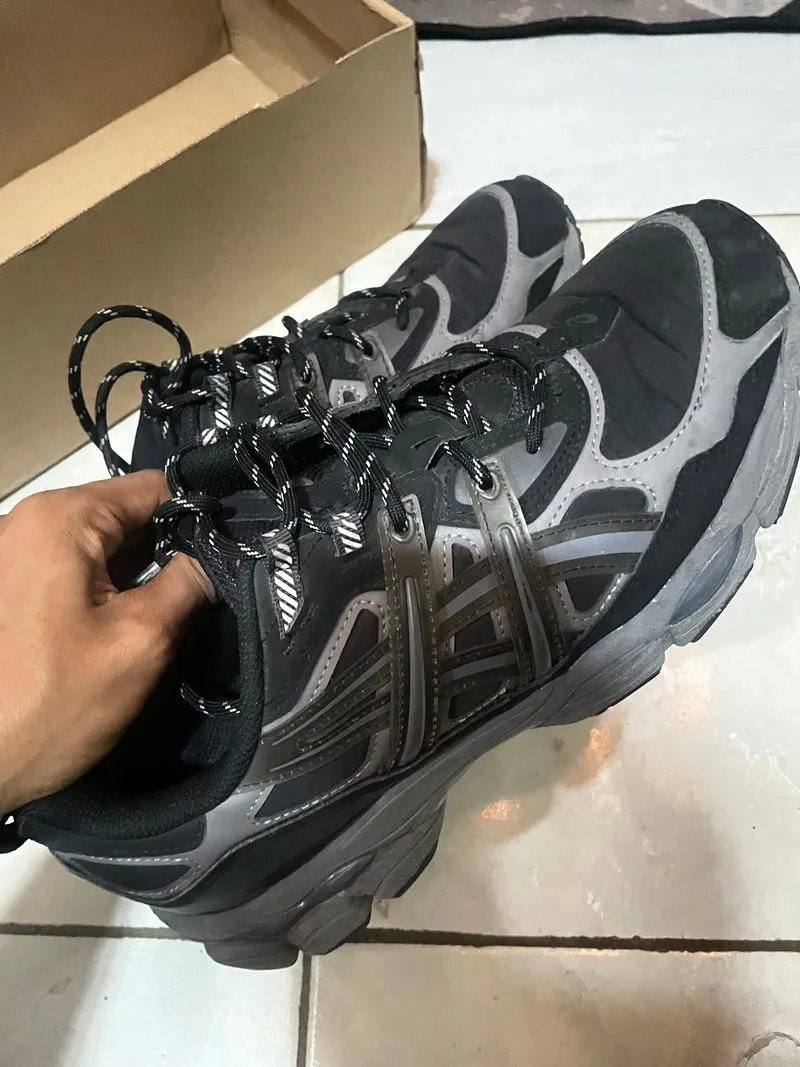 Asics gel nyc utility photo 1