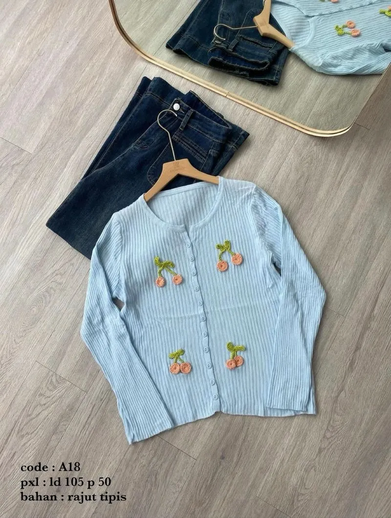 Knit Cardigan photo 1