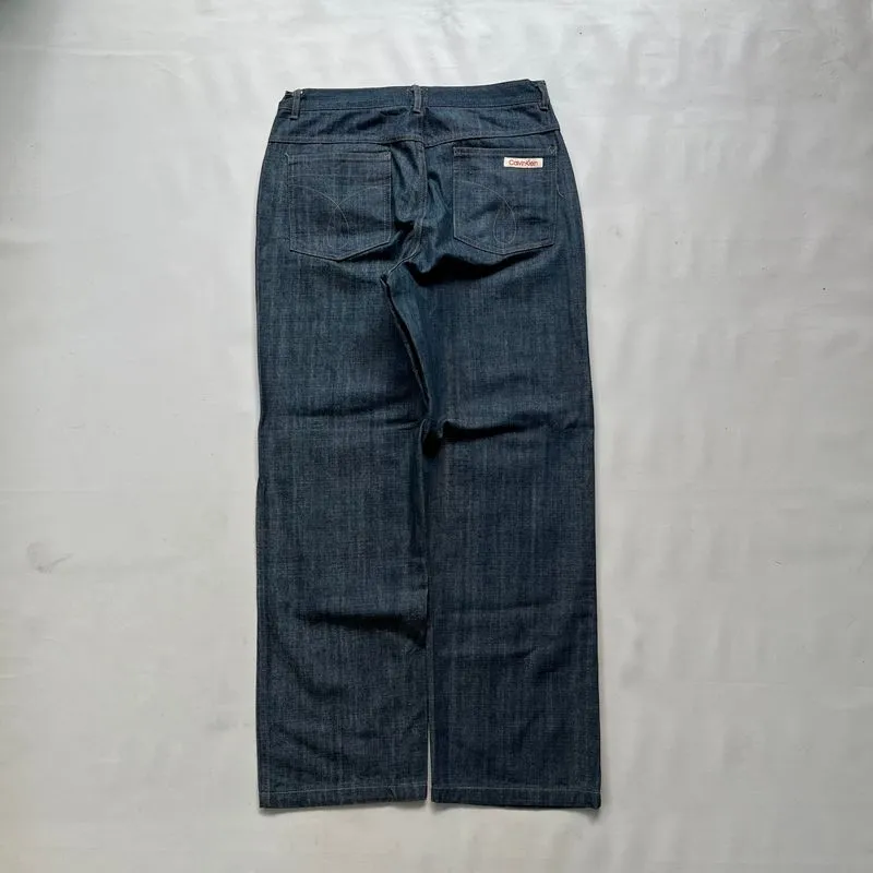Bundling pants photo 1