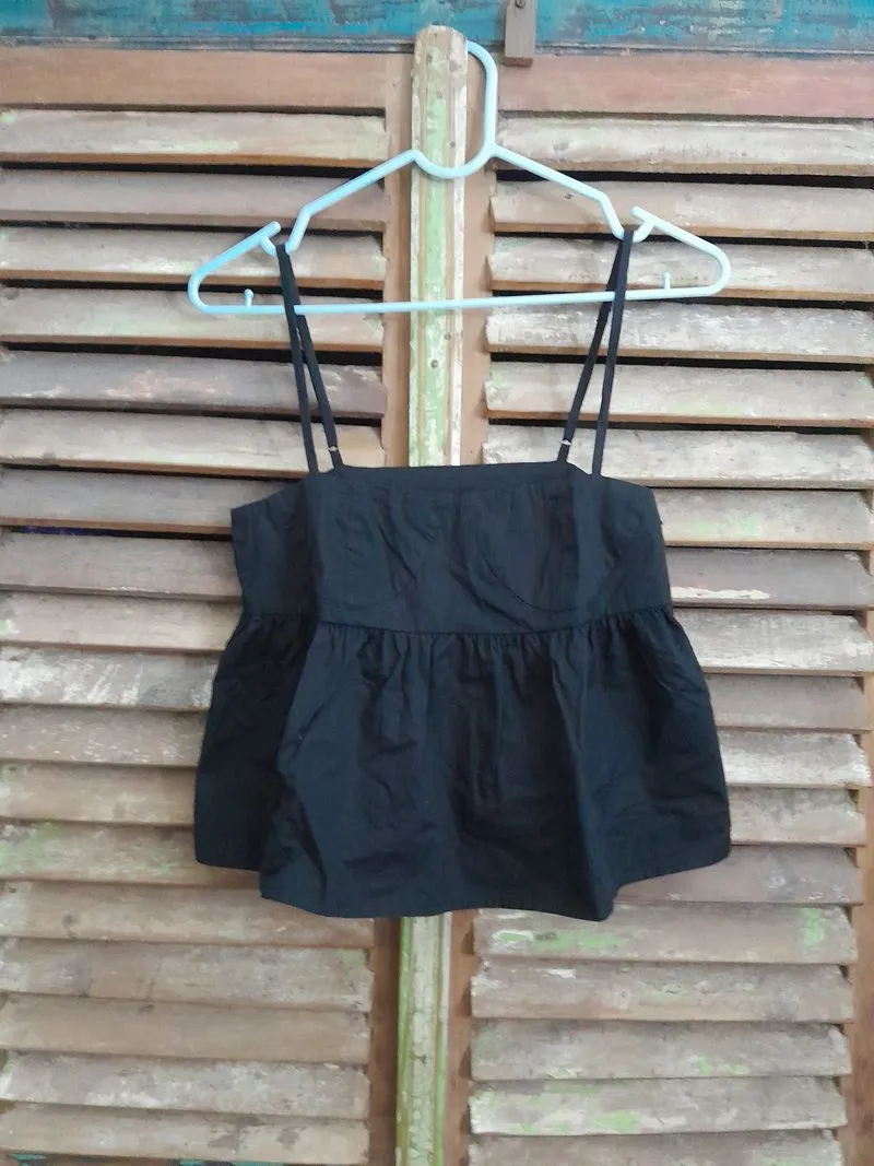 Spaghetti straps top photo 1