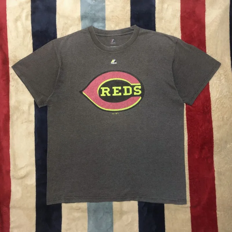 Vintage 00s Majestic Cincinnati Reds T-shirt photo 1