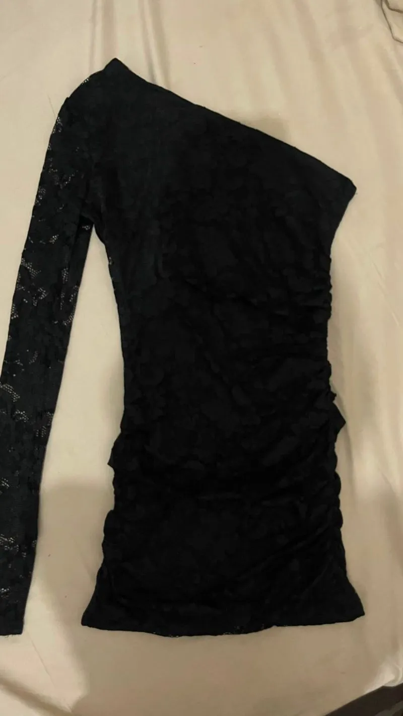one shoulder dress photo 1